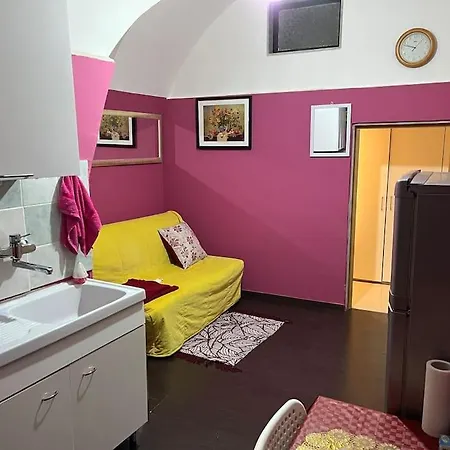 Casa Vacanza Imperial Wi Fi Cin It 0 7 2 0 0 4 C 2 0 0 0 0 7 4 8 2 Casa vacanze